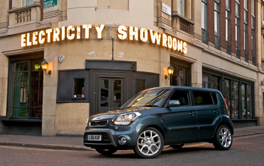  Kia Soul 2012 года  (UK) (фото 3 из 6)